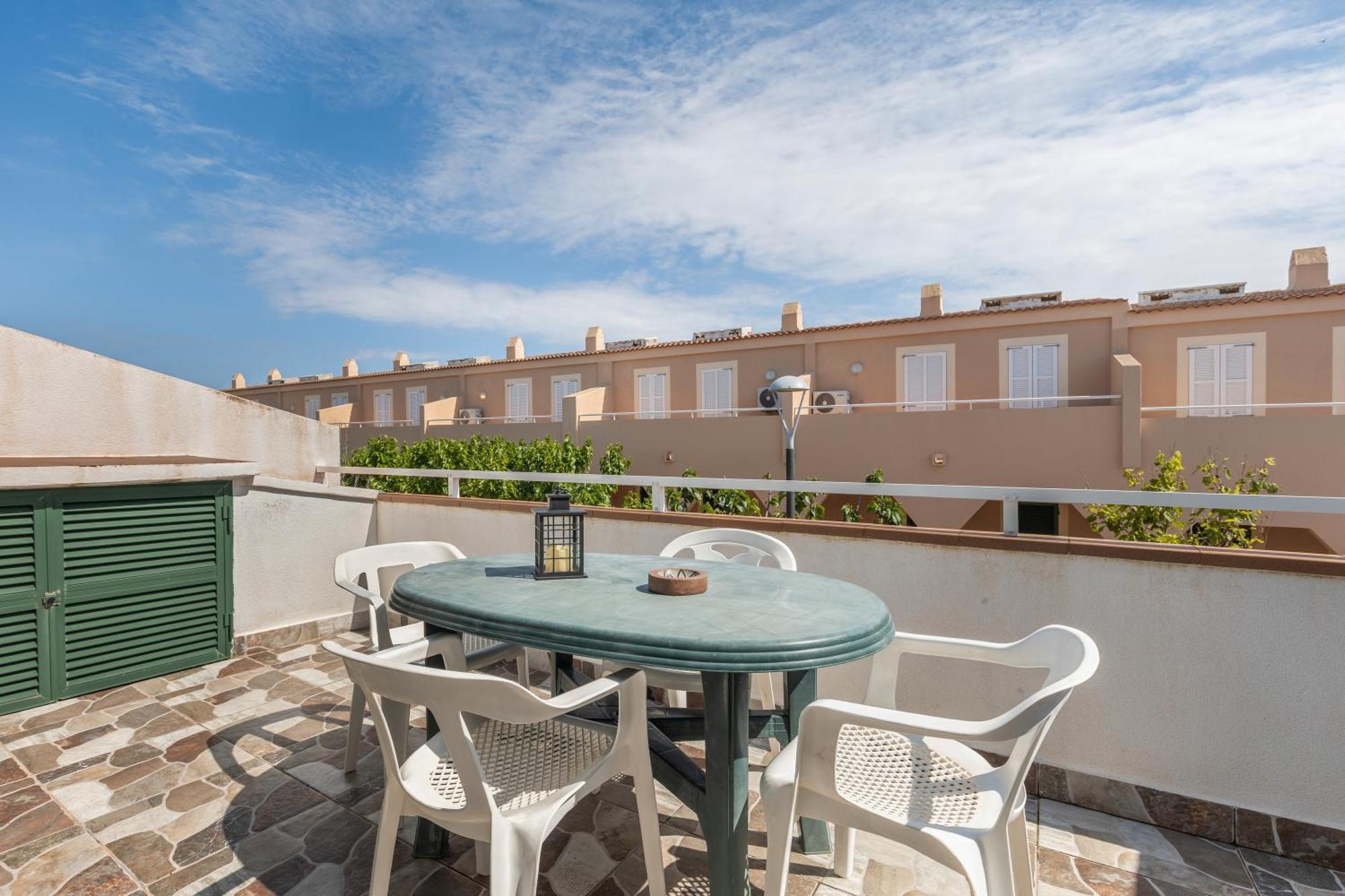 Rose Cala Blanca (Menorca)